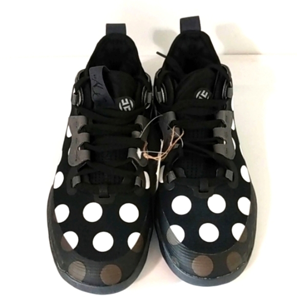 JAMES HARDEN VOLUME 5 FUTURENATURAL BLACK WHITE POLKA DOT SNEAKERS SIZE 4.5 NWT - Picture 2 of 10